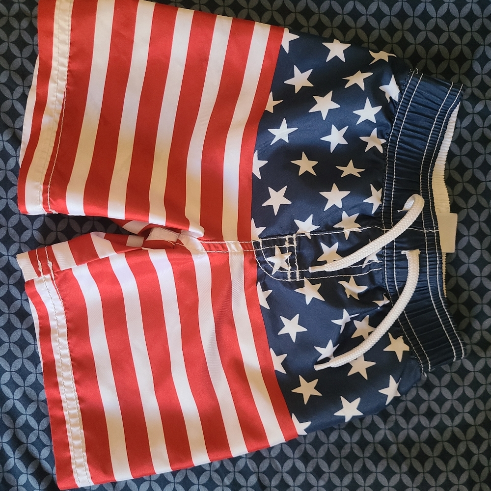 Old Navy Polyester Toddler Shorts